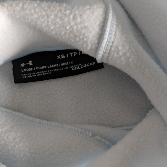 🔥 Under Armour Hoodie - Picture 2 of 6